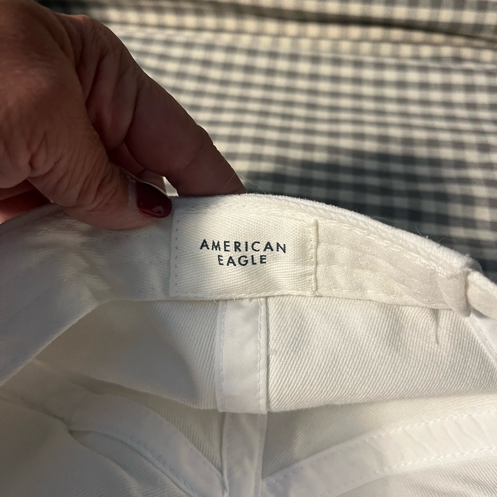 American Eagle White Cap - Picture 4 of 4